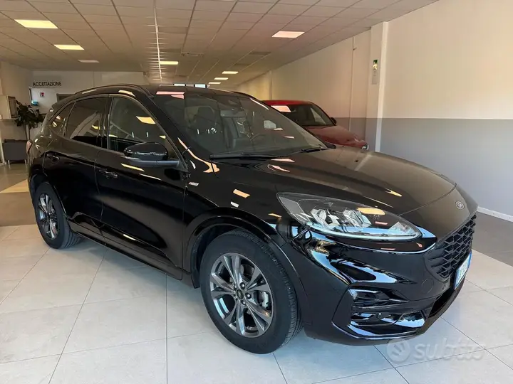 Ford Kuga 2022 photo 3