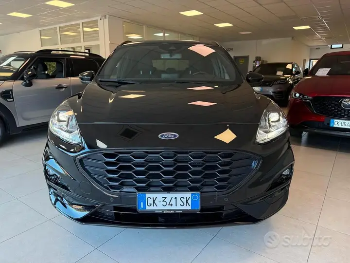 Ford Kuga 2022 photo 2