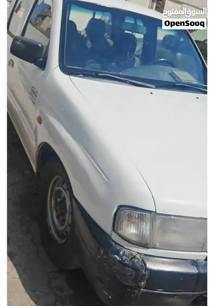 Mazda 2002 2002 photo 2