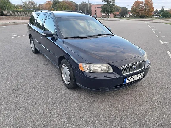 Volvo V70 2007 photo 2