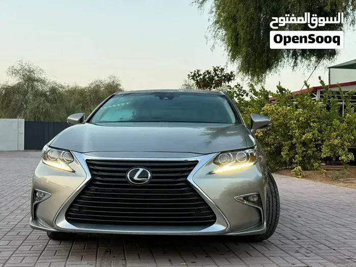 Lexus Es350 2017 photo 5