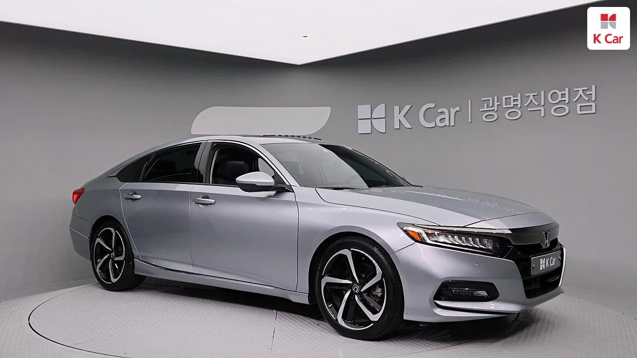 Honda Odyssey 2.0 Turbo Sport 2019 photo 3