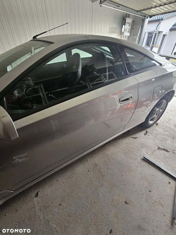 Toyota Celica 2001 photo 5