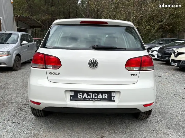 Volkswagen Golf 2009 photo 3