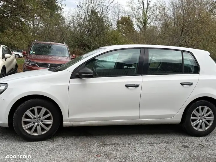 Volkswagen Golf 2009 photo 2