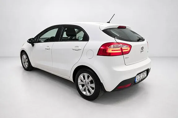 Kia Rio 2012 photo 5
