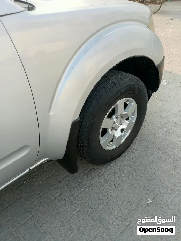 Nissan Navara 2013 photo 3