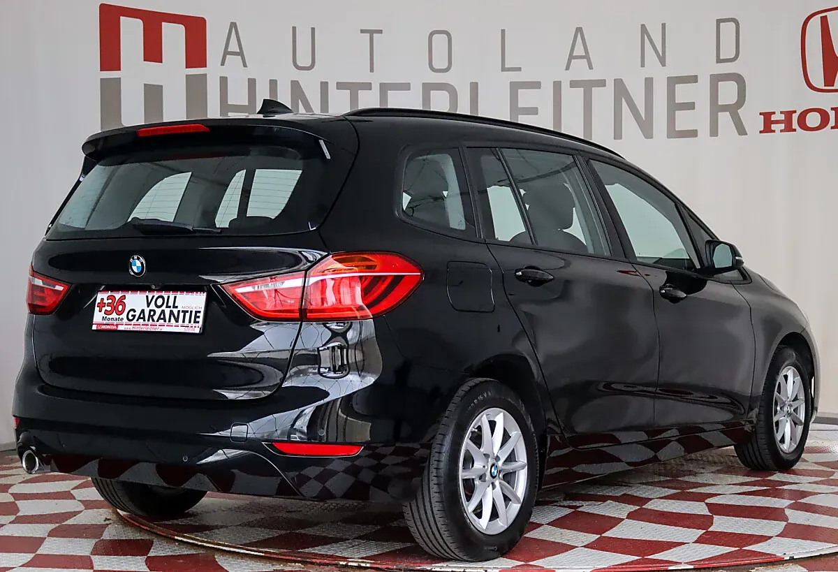 BMW 2 Series 2021 photo 2