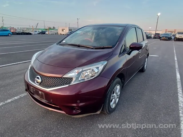 Nissan Note X V Selection + Safety Ii 2016 photo 2