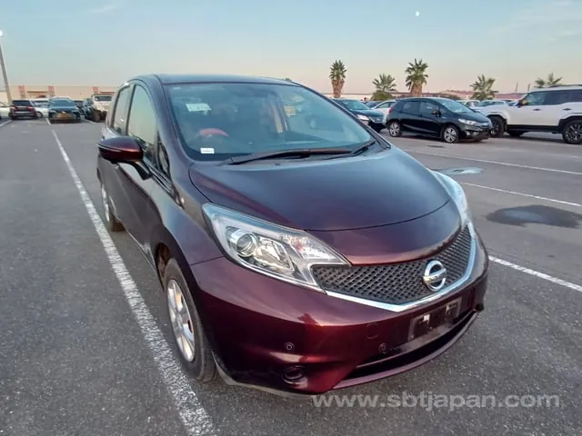 Nissan Note X V Selection + Safety Ii