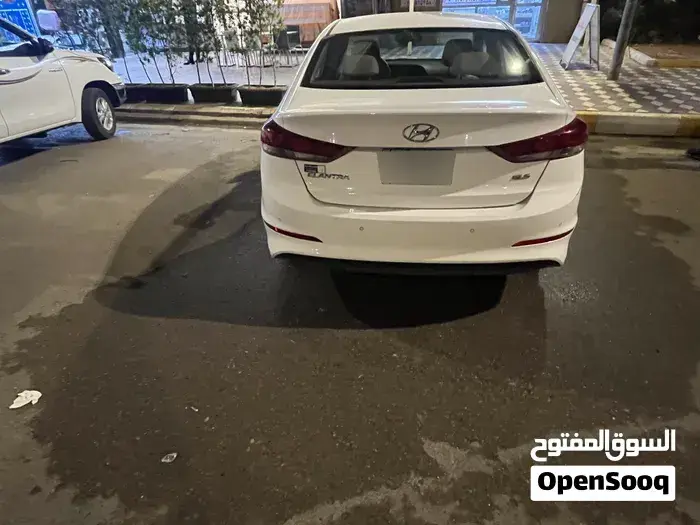 Hyundai Elantra 2017 photo 2