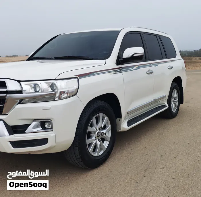 Toyota Land Cruiser 2018 photo 5