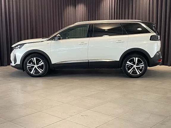 Peugeot 5008 2023 photo 3