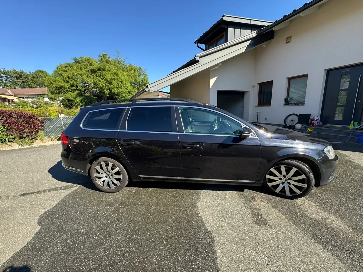 Volkswagen Passat 2013 photo 3