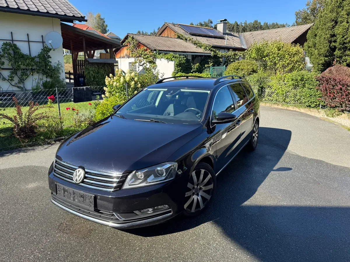 Volkswagen Passat 2013 photo 2