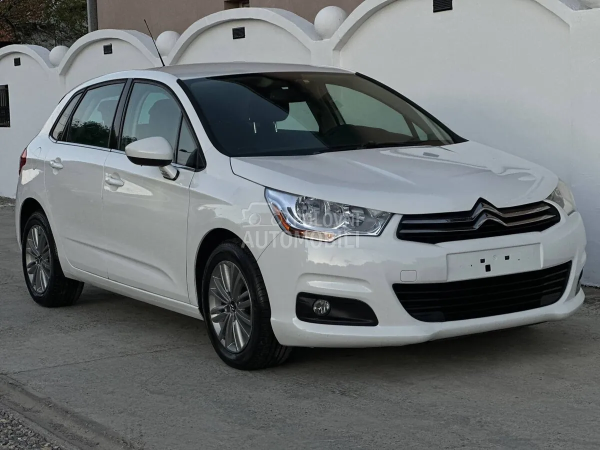 Citroen C4 2013 photo 2