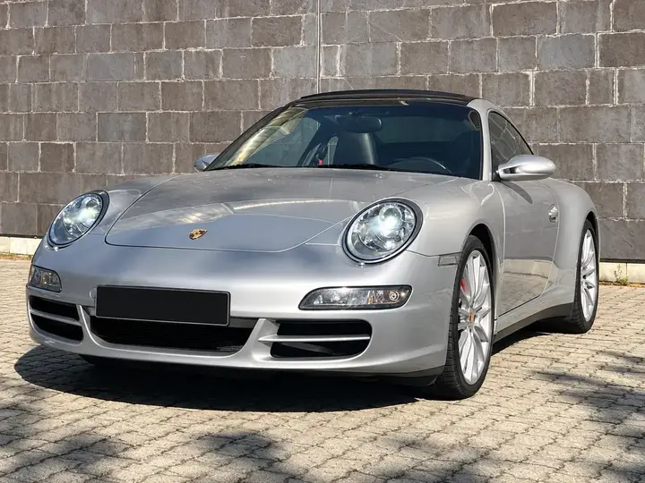 Porsche 911 2007 photo 2