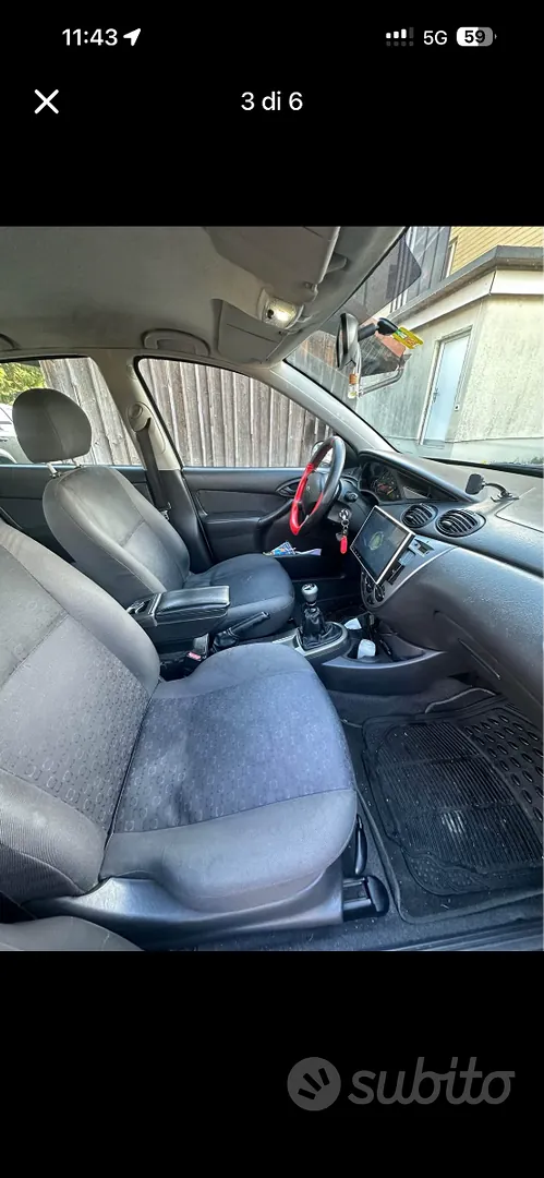 Ford Focus 2002 photo 2