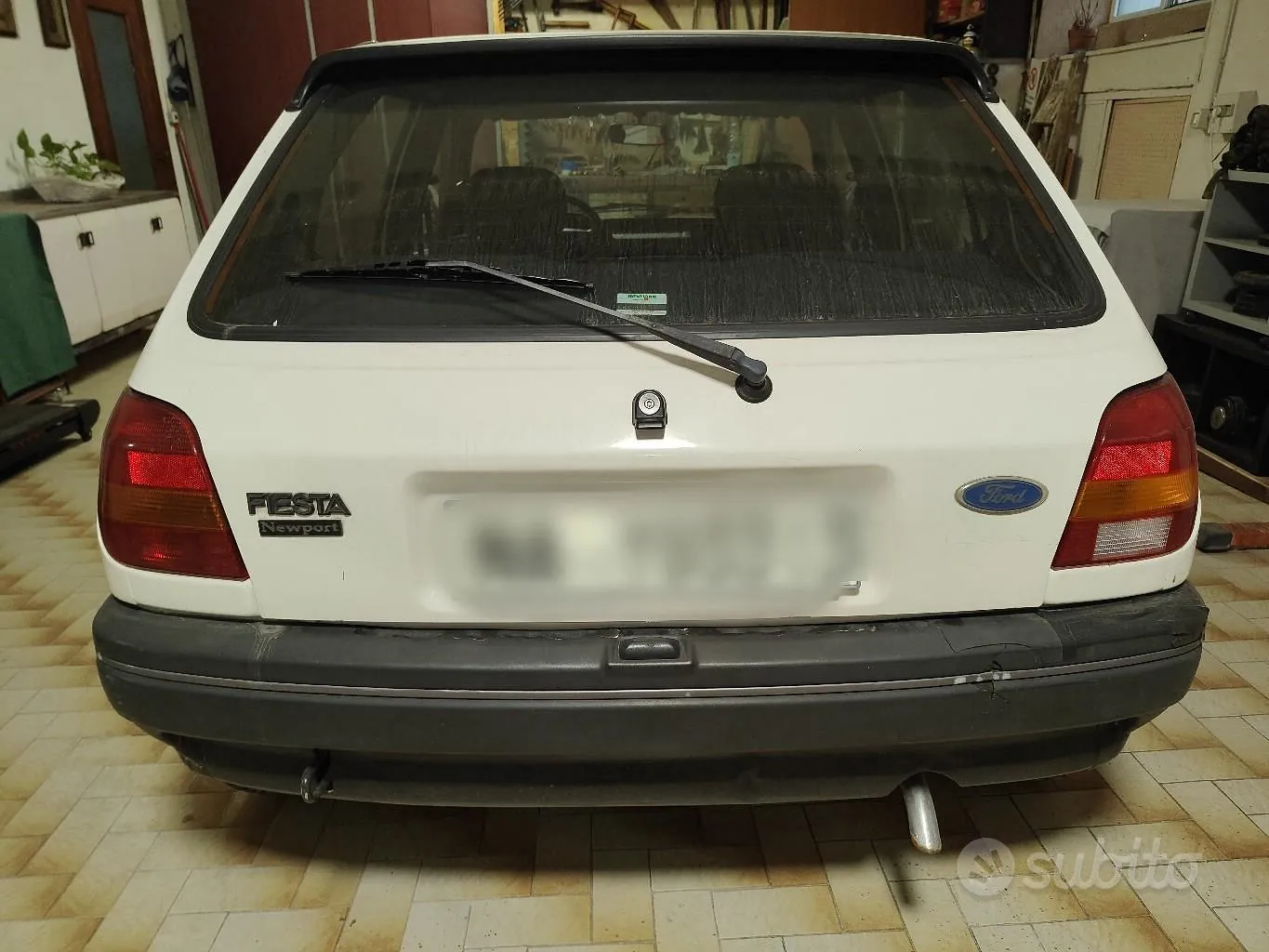 Ford Fiesta 1993 photo 2