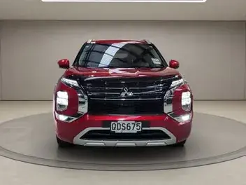 Mitsubishi Outlander 2023 photo 3