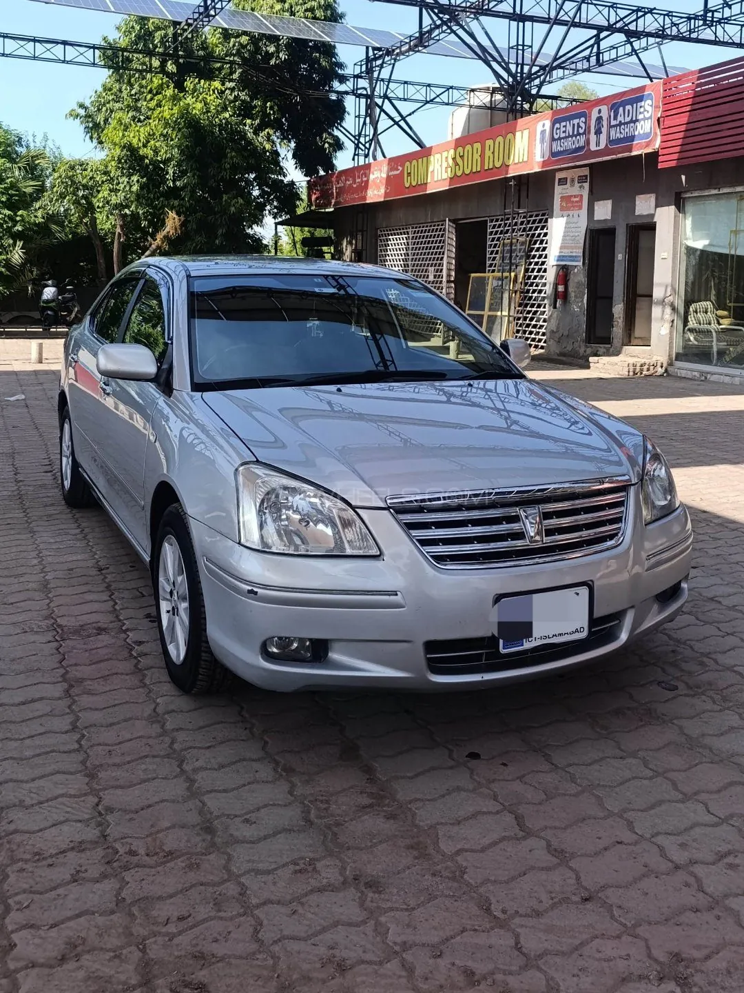 Toyota Premio