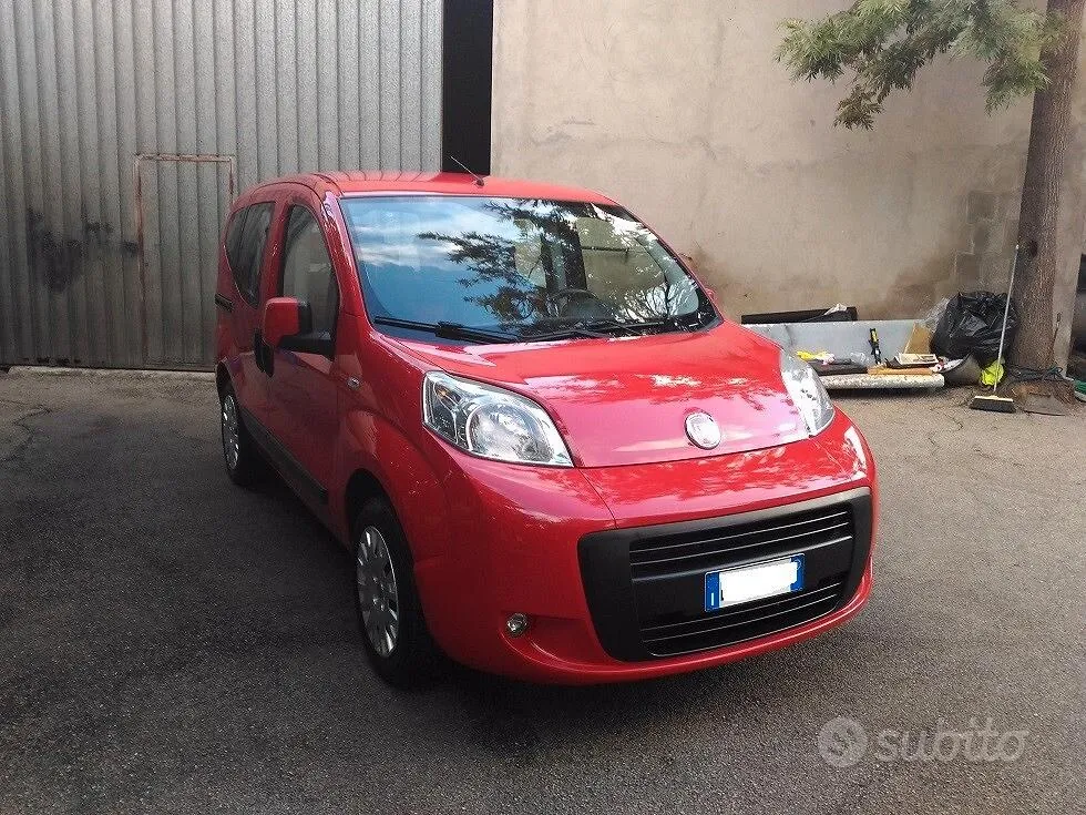 Fiat Qubo 2011 photo 2