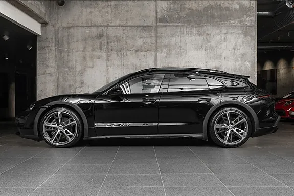 Porsche Taycan 2023 photo 2