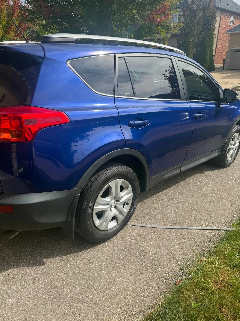 Toyota Rav4 2014 photo 4