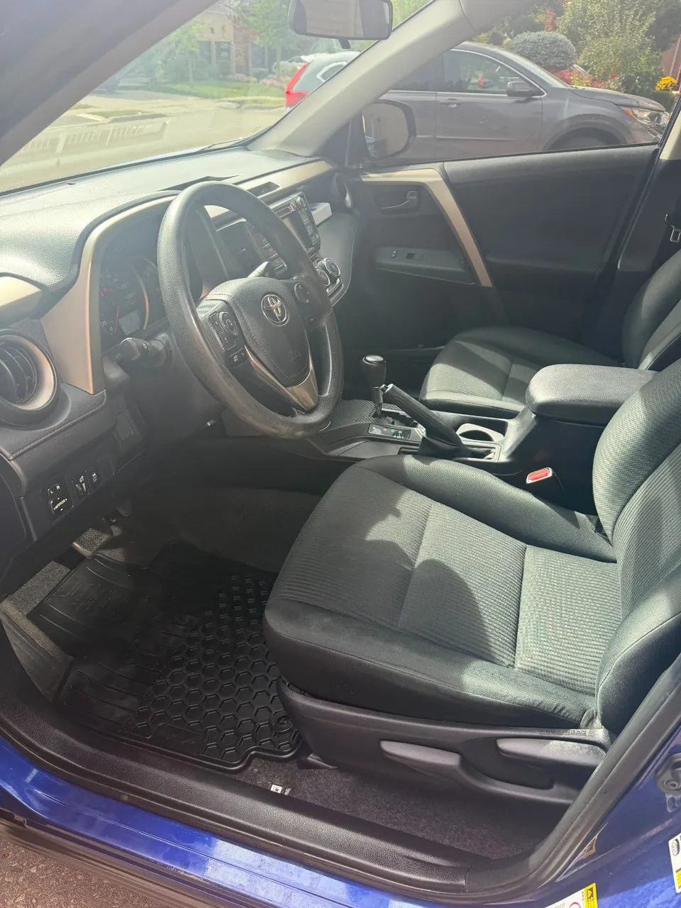Toyota Rav4 2014 photo 5