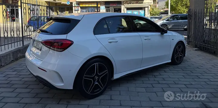 Mercedes-Benz A 180D 2021 photo 5