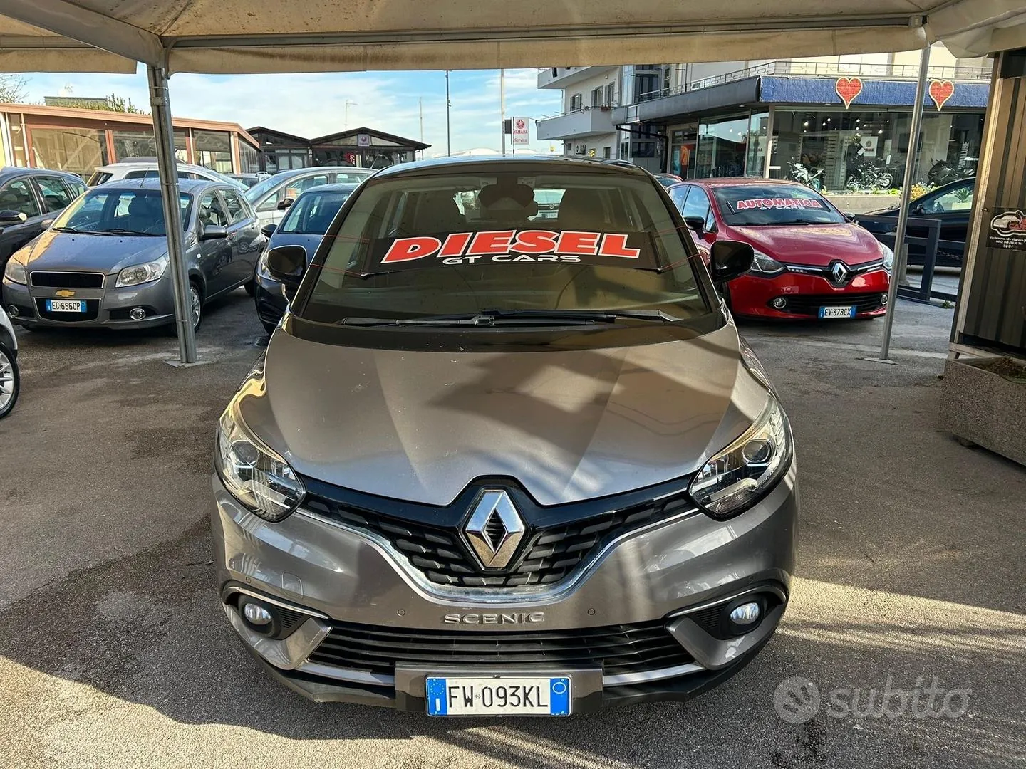 Renault Scenic 2019 photo 2