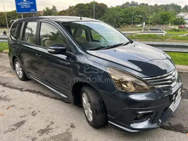 Nissan Grand Livina