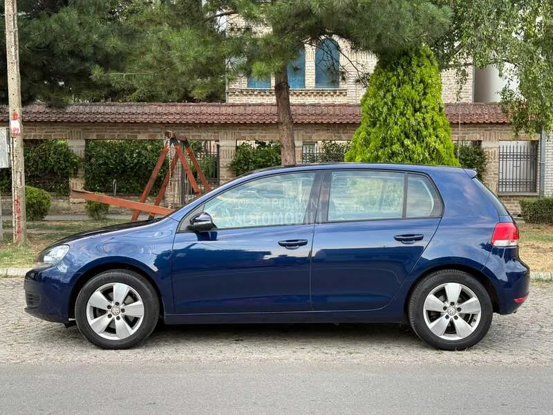 Volkswagen Golf 2009 photo 2