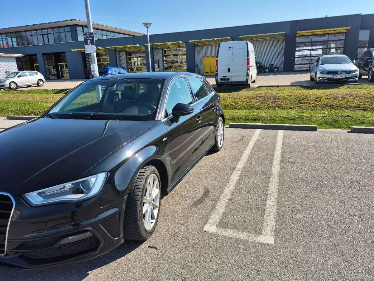 Audi A3 2016 photo 2