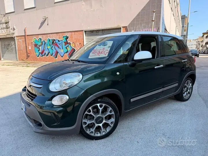 Fiat 500L 2013 photo 2