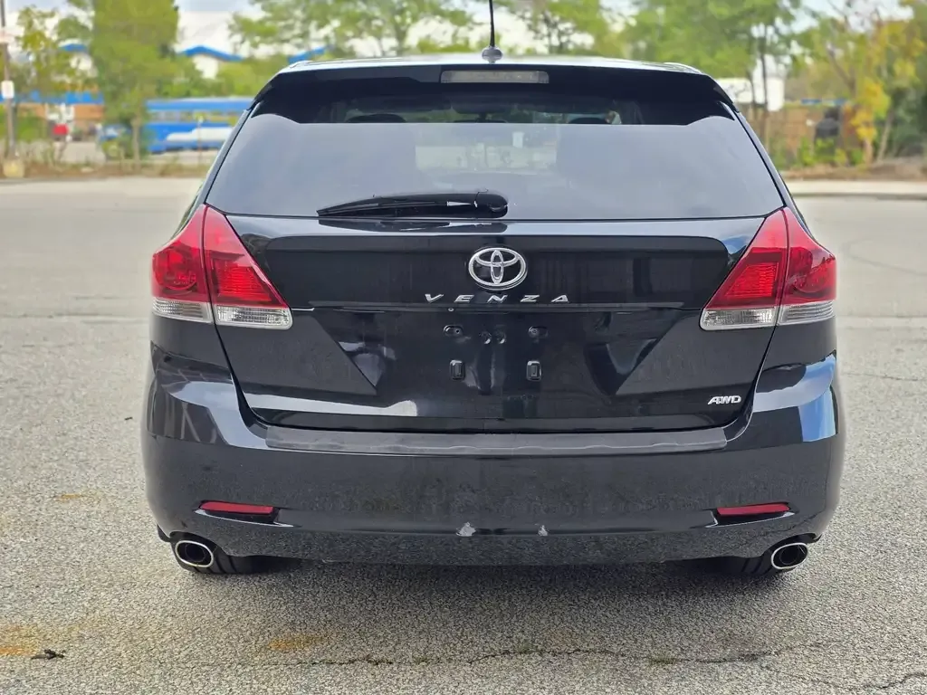 Toyota Venza 2013 photo 4