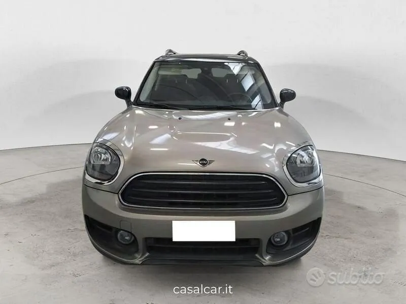 Mini Countryman 2019 photo 2