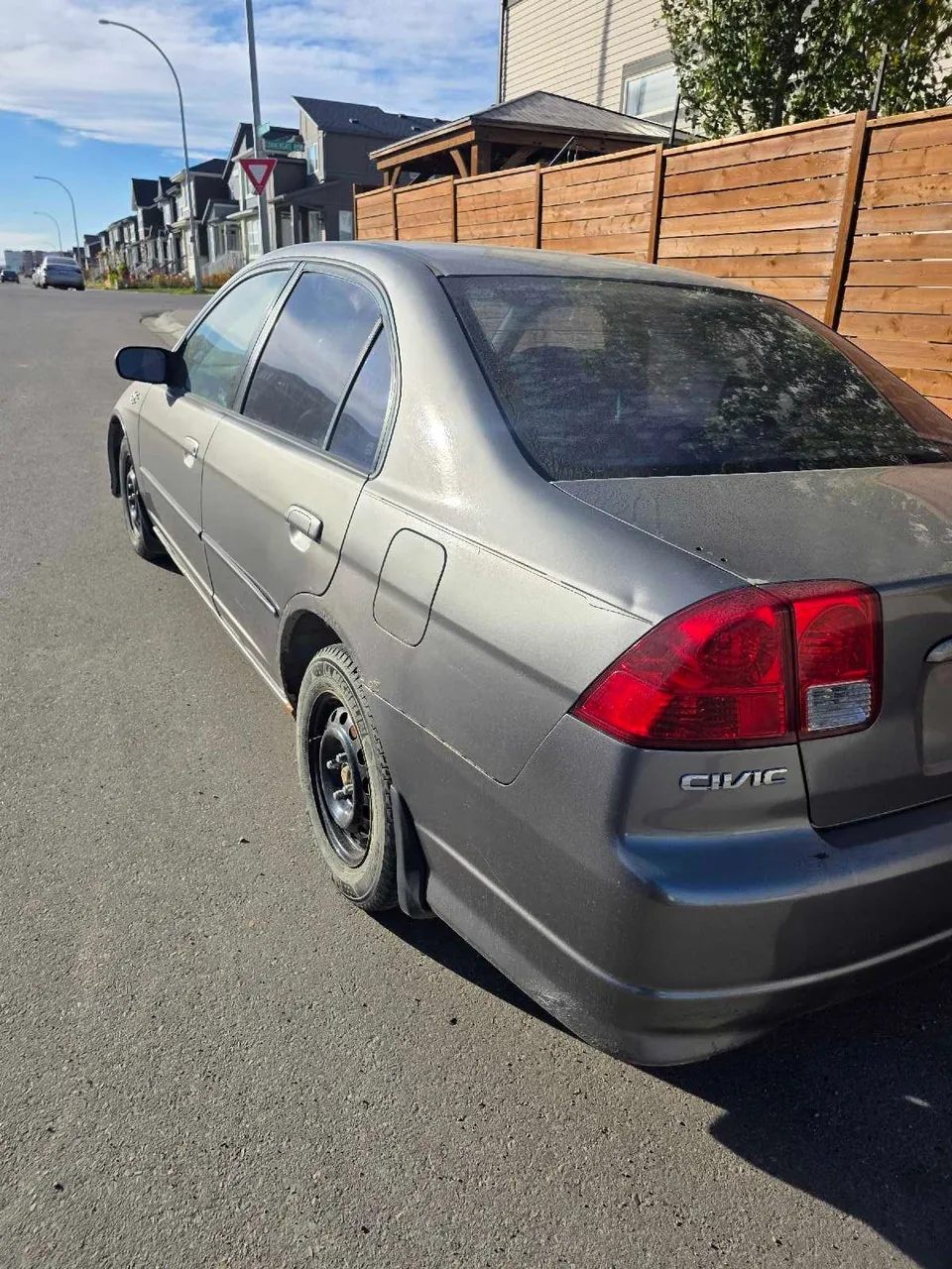 Honda Civic Sedan 2004 photo 3