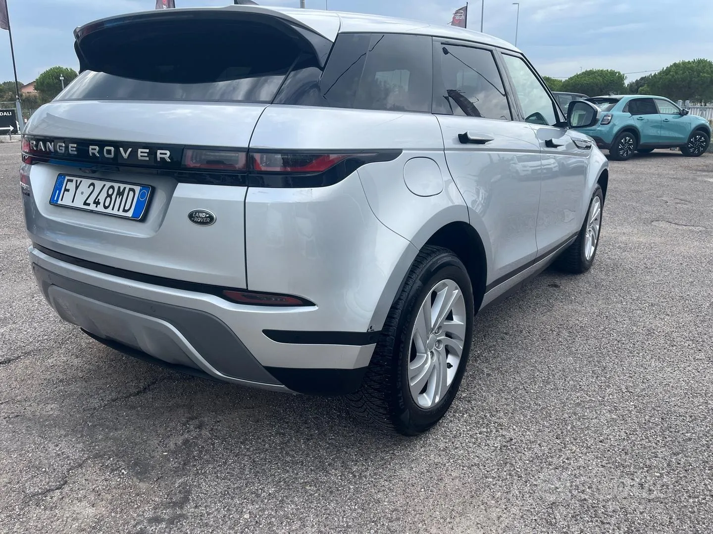 Land Rover Range Rover Evoque 2020 photo 5