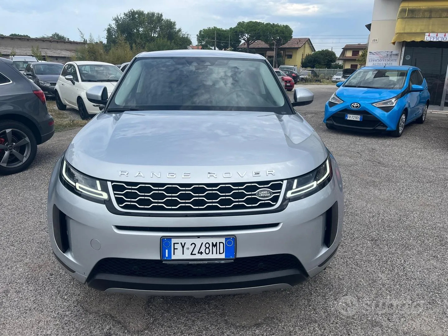 Land Rover Range Rover Evoque 2020 photo 3