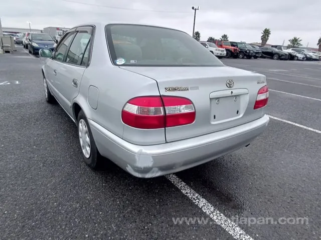 Toyota Corolla 1999 photo 3
