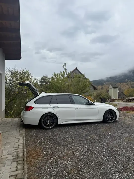 BMW 3 Series 2013 photo 3
