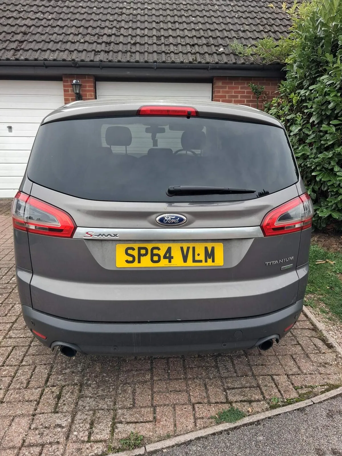 Ford S-Max 2014 photo 2