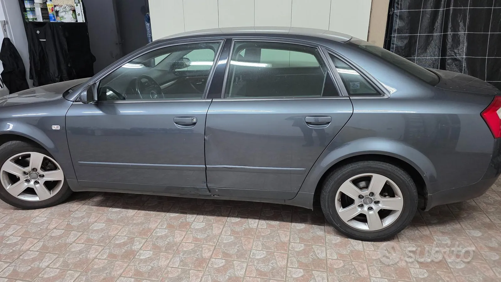 Audi A4 2001 photo 3