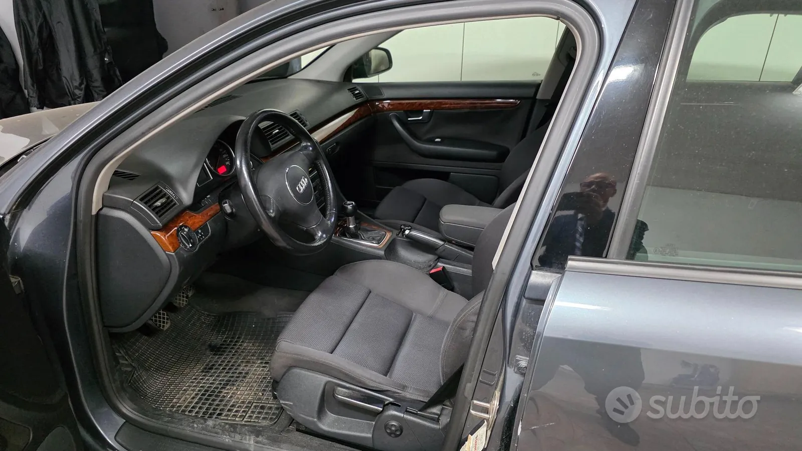 Audi A4 2001 photo 4