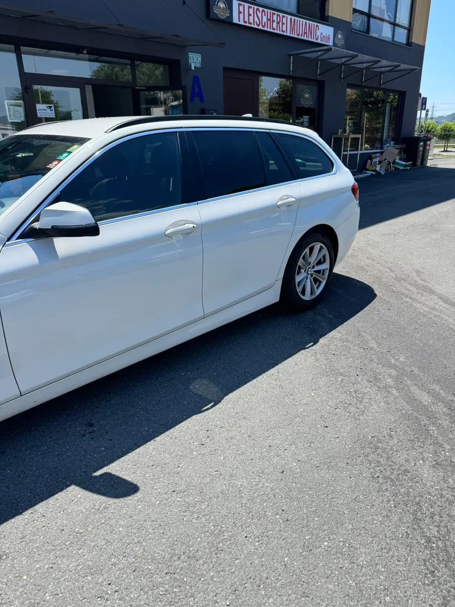 BMW 5 Series 2017 photo 3