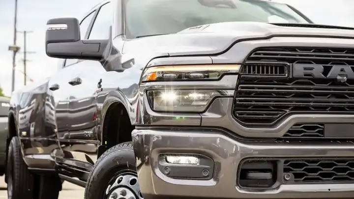Ram 3500 2026 photo 2