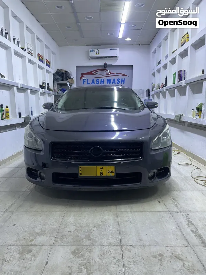 Nissan Maxima