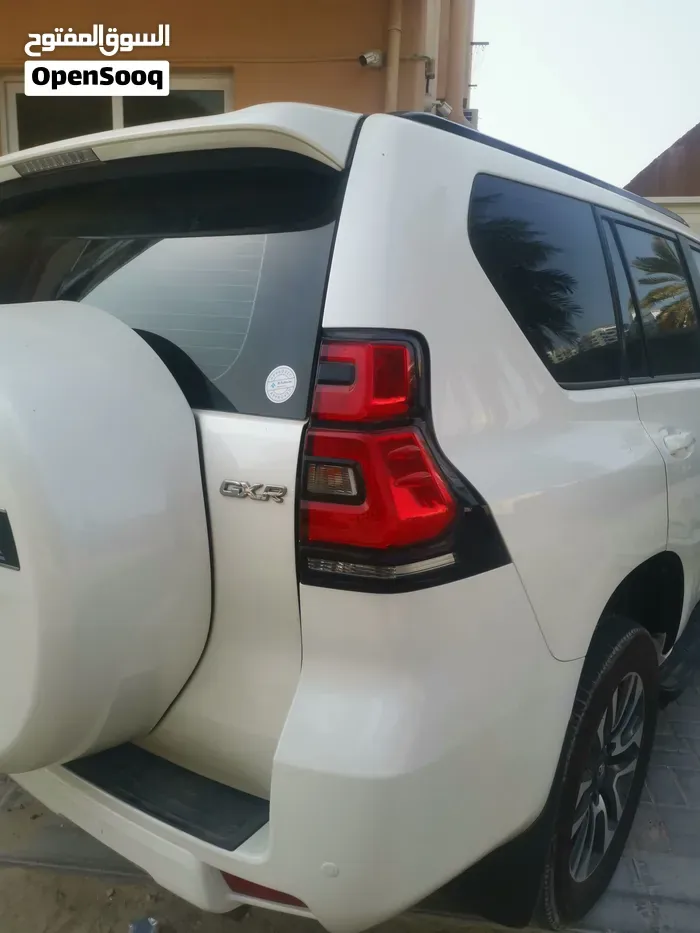 Toyota Land Cruiser Gxr 2022 photo 2