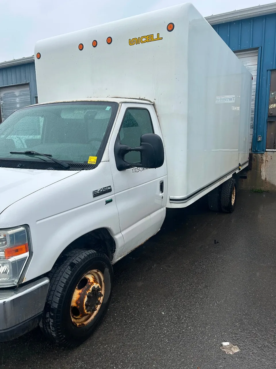 Ford E450 2016 photo 2